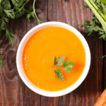 Veganes Rezept für Karottensuppe mit Ingwer | waffoodies