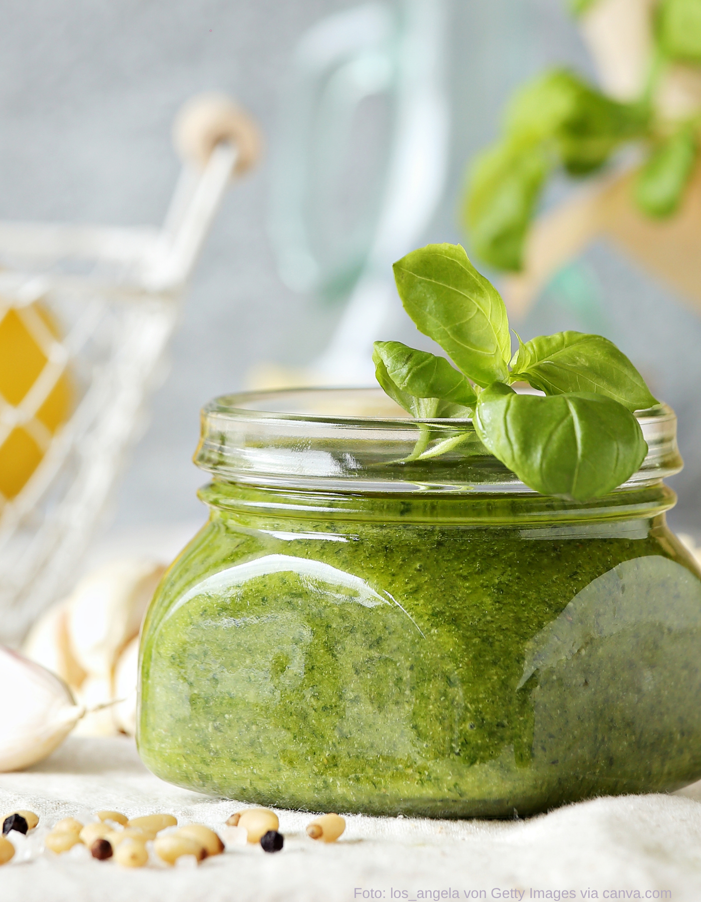 Veganes Pesto Verde – schnell gemacht, vielseitig genießbar und voller Geschmack | waffoodies
