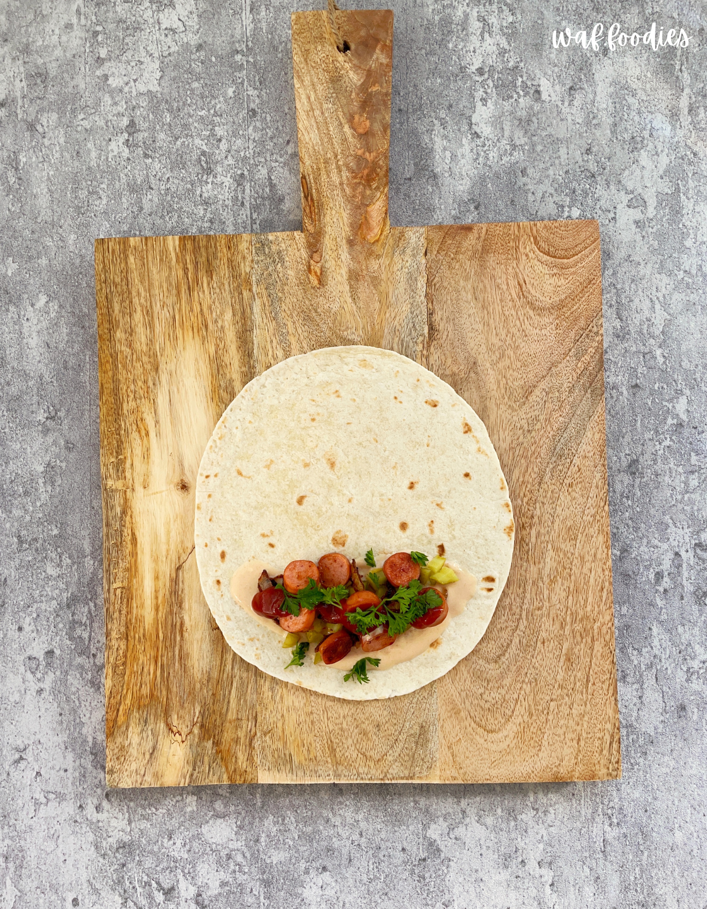 Veganer Hot Dog Wrap Rezept | waffoodies